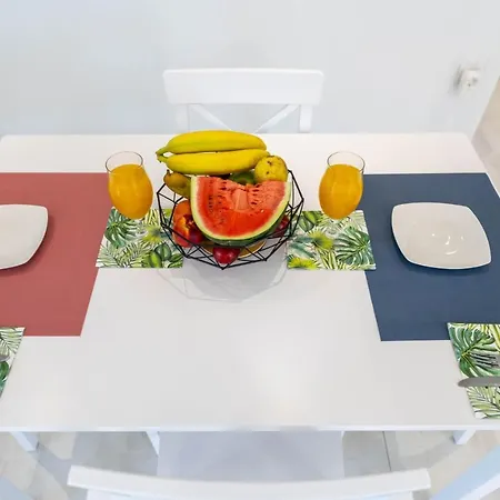 아파트 Diorisa House